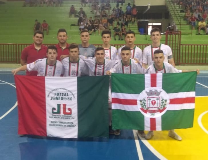 A JONI GOOL/PSM/Laboratório Oliveira conquista vitória importante na final da LCF Sub 16