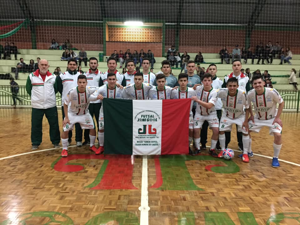 Sub 17 conquista importante vitória pelo Campeonato Catarinense