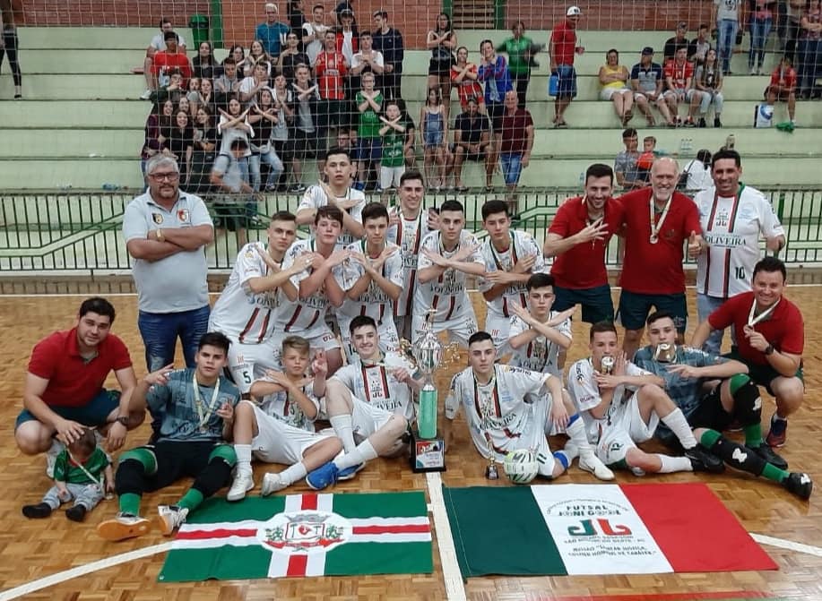 JONI GOOL/Piscinas São Miguel/Laboratório Oliveira é campeão da Liga Catarinense Sub 16