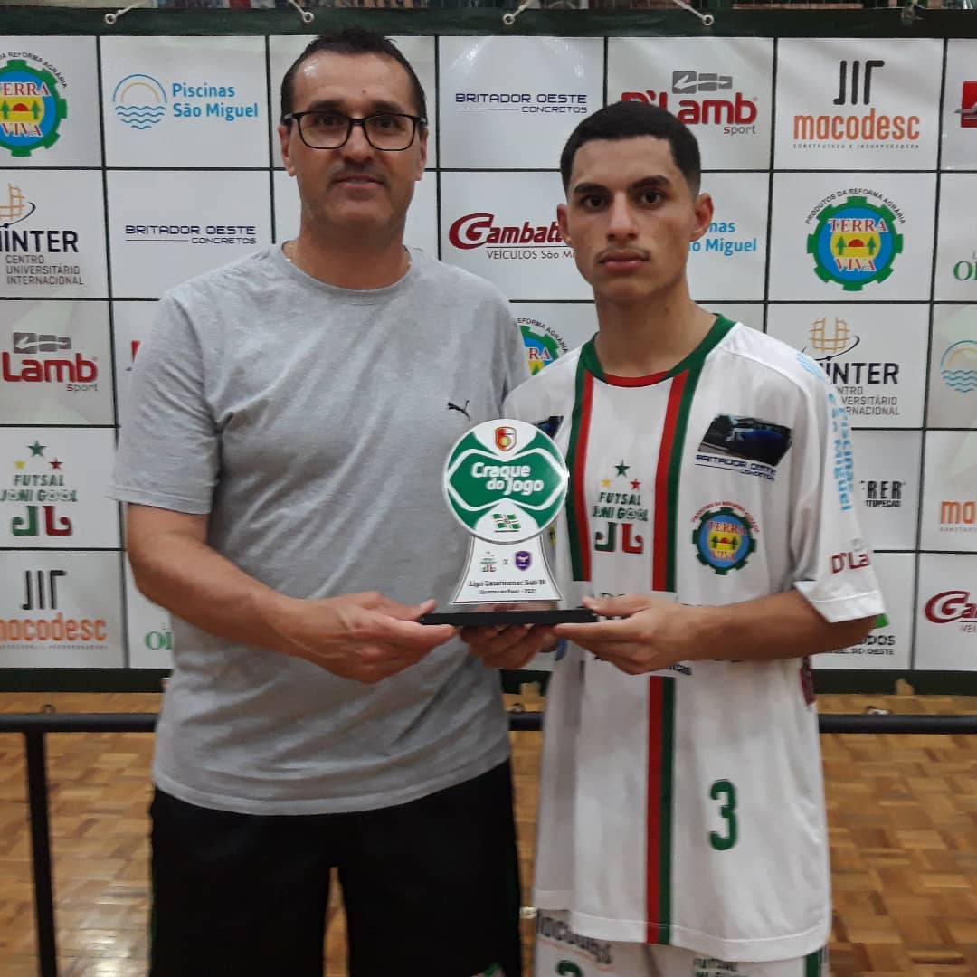 Juan eleito o "Craque do Jogo" - Oferecimento Prefeitura Municipal de São Miguel do Oeste 
