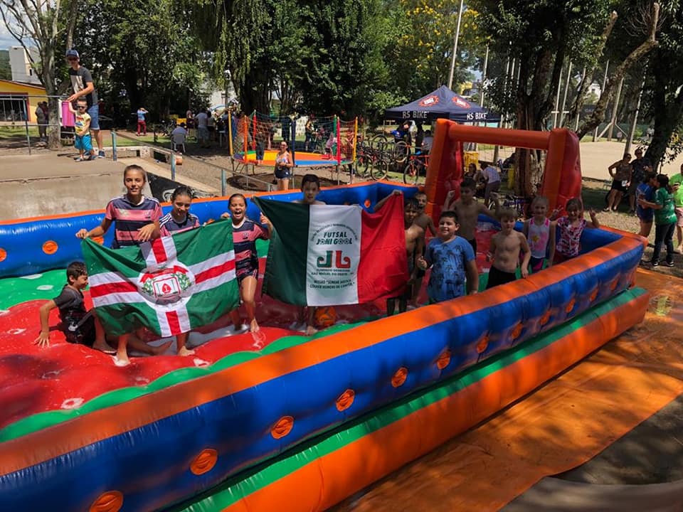 Futsal JONI GOOL presente na entrega da 1ª Ciclofaixa de São Miguel do Oeste