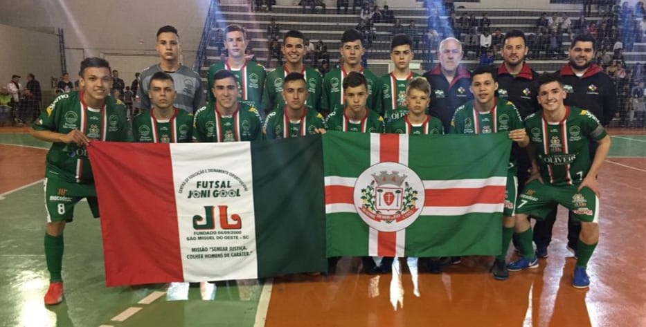 São Miguel do Oeste supera Xaxim e está na final da OLESC, fase regional