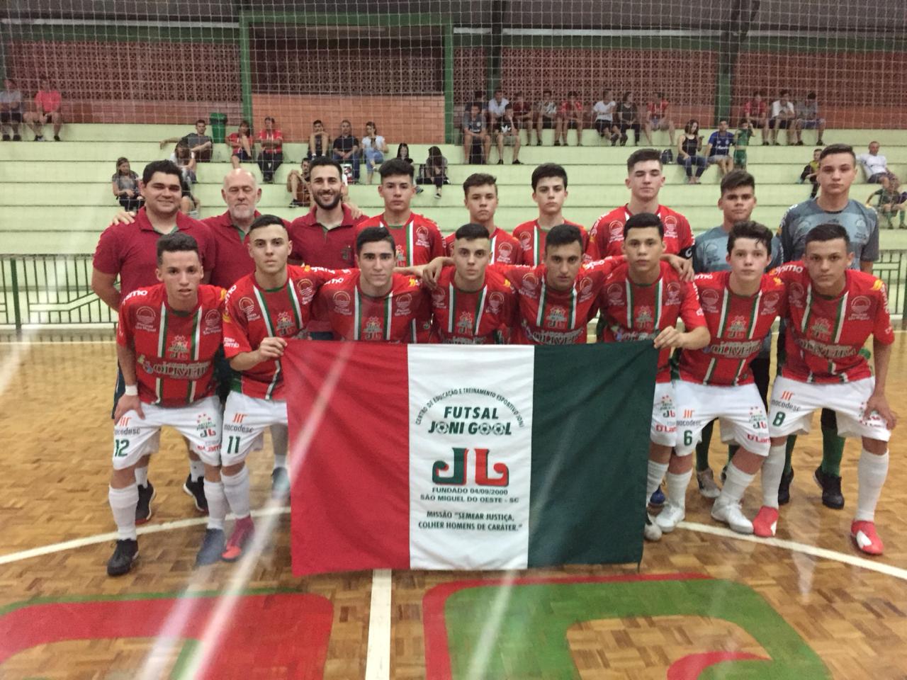 Sub 16 vence e classifica-se à semifinal da Liga Catarinense