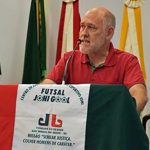 Vida longa ao mestre