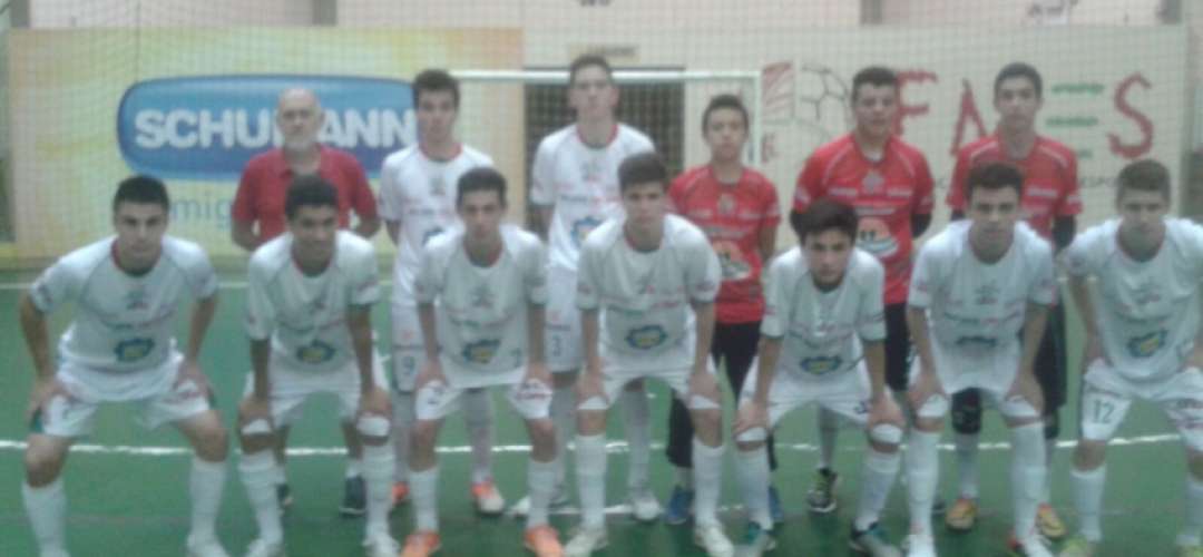 EQUIPE SUB 17 NA SEMI DO ESTADUAL