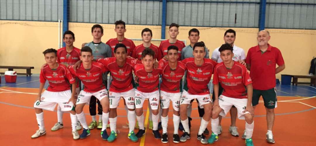 SUB 15 BRILHA NO TURNO DA FINAL