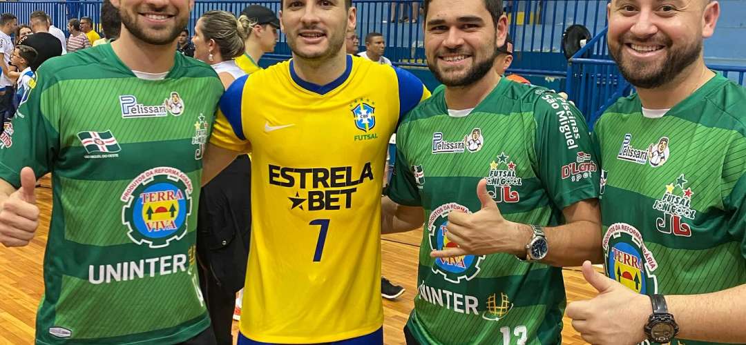 Futsal JONI GOOL presente em jogo da seleção