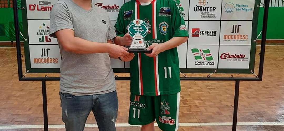 Jackson dos Santos é o "Craque do Jogo - MACODESC"