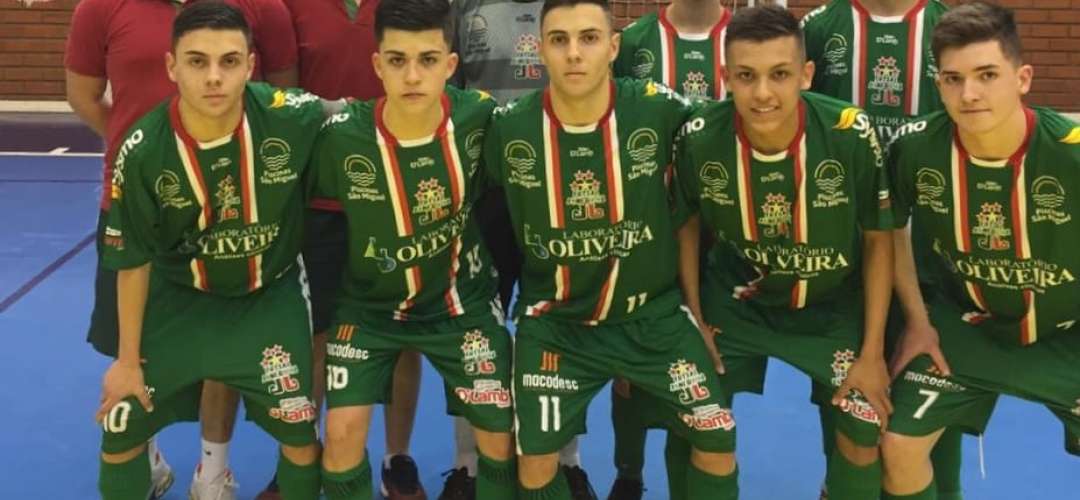 JONI GOOL/Piscinas São Miguel/Laboratório Oliveira vence e consolida liderança na LCF Sub 16