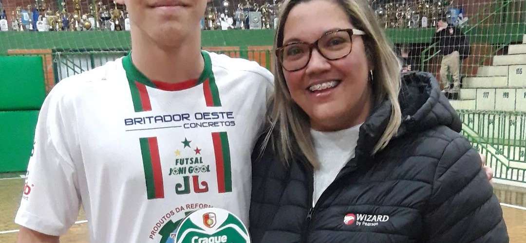 Kauan eleito o "Craque do Jogo" - Oferecimento Wizard SMO