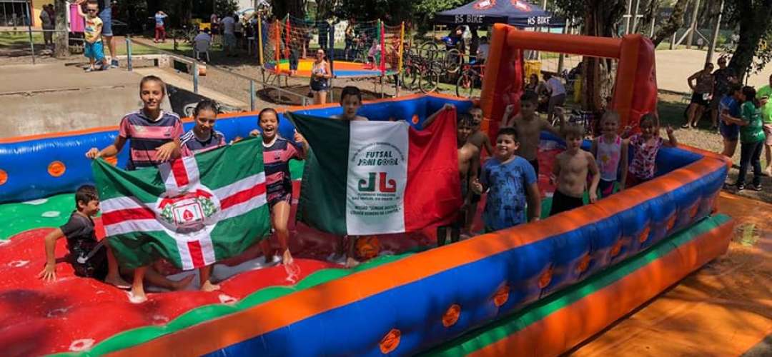 Futsal JONI GOOL presente na entrega da 1ª Ciclofaixa de São Miguel do Oeste