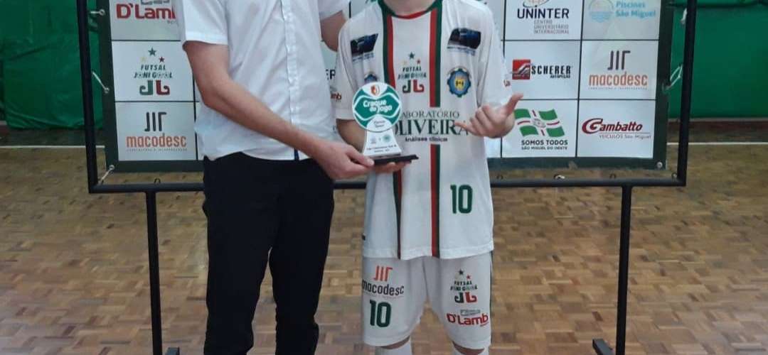 Patrick eleito o "Craque do Jogo" - Oferecimento Planeta Smart