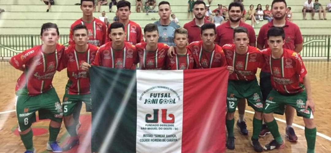 Sub 15 faz bom jogo, mas perde para o líder, CEJ/Jaraguá