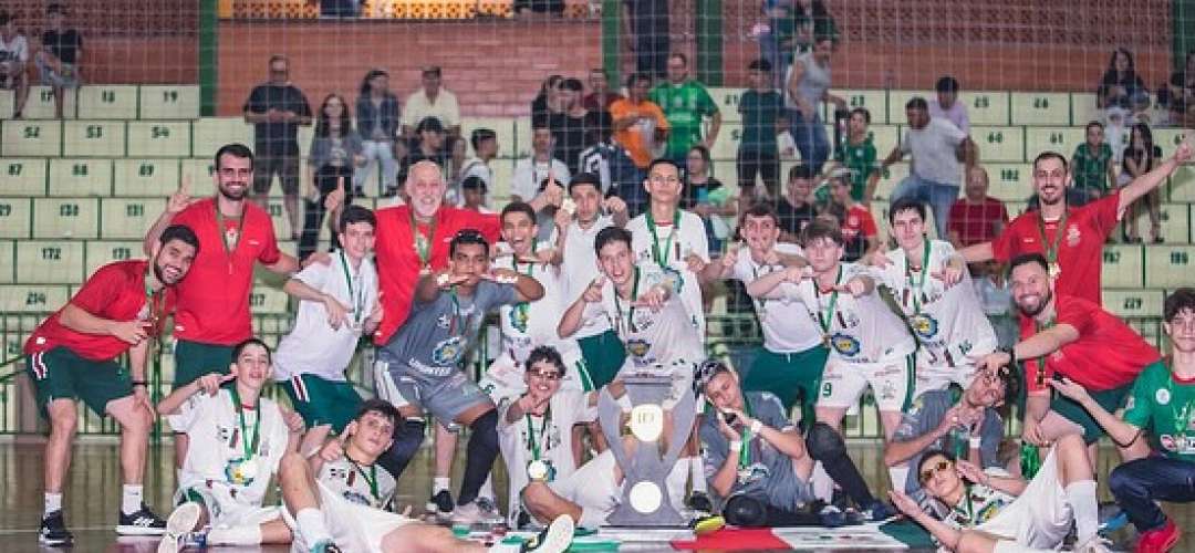 Tricampeão da Liga Catarinense Sub 17